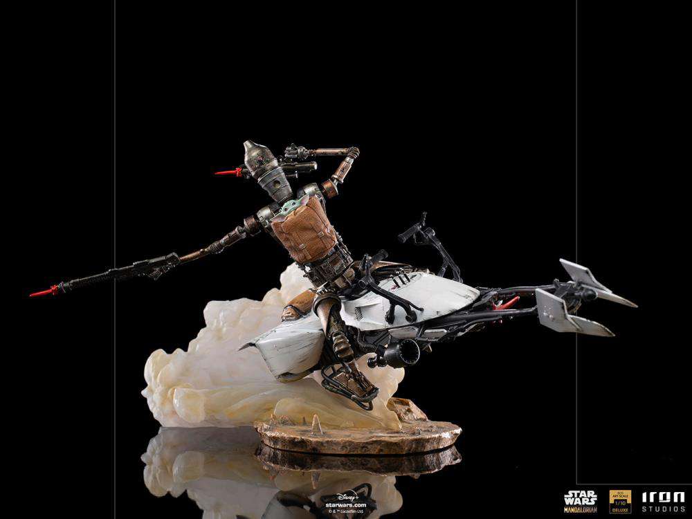 79203-MANDALORIAN IG-11 AND CHILD 1/10  STATUE