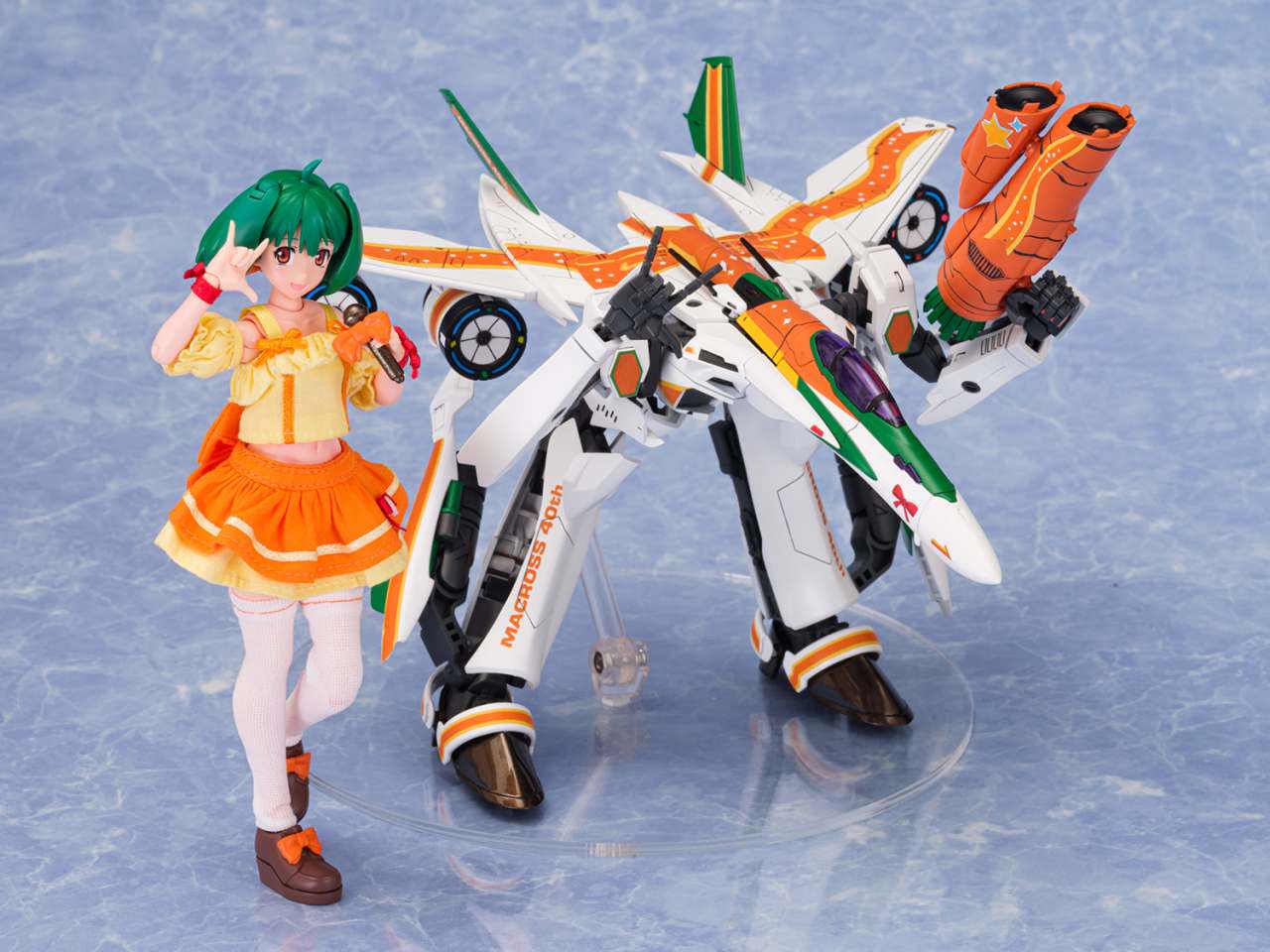 89800 VFG MACROSS VF-25F MESSIAH RANKA 40TH MK