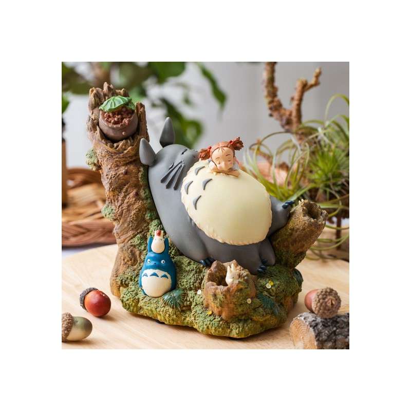 99204-TOTORO MEI TAKING A NAP MUSIC BOX